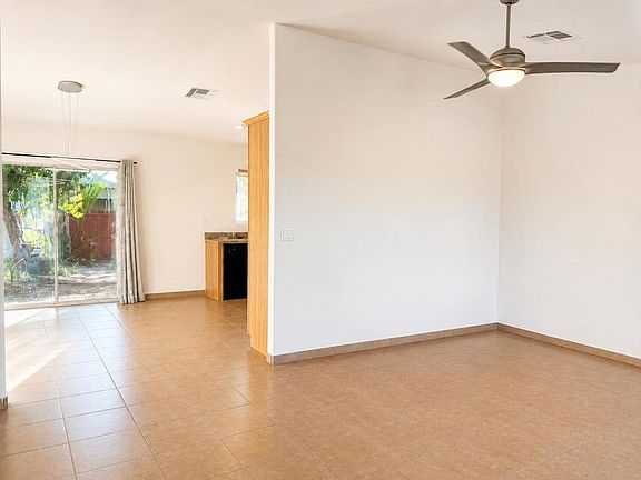 4th image of 2799 Jester Ave