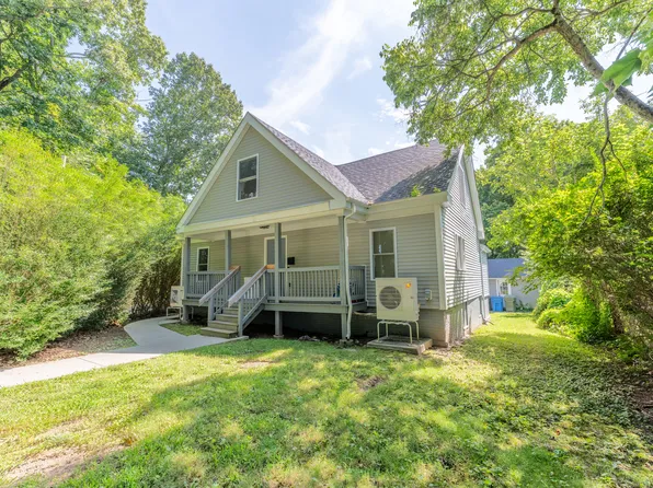 14 Woodmansee Avenue, Norwich, CT 06360