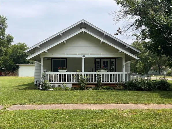 201 N Ransom St, Richmond, KS 66080
