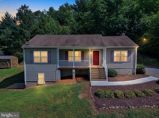 452 Rocky Hill Ln, Reva, VA 22735