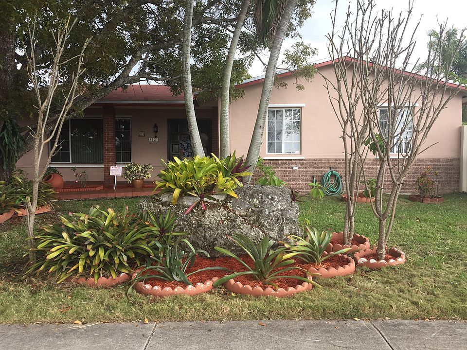 2nd image of 8121 SW 132nd Ave