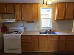 900 W Grimes Ave, Fairfield, IA 52556