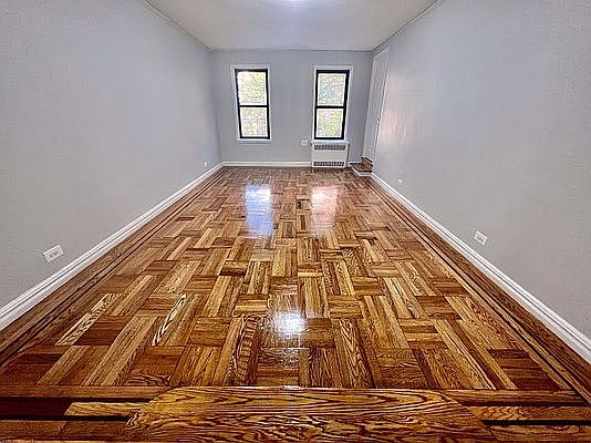 1st image of 729 W 186th St APT 1F