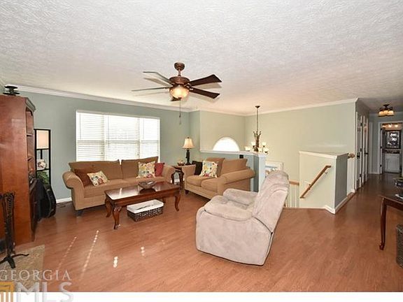 3rd image of 2986 Brooks Dr