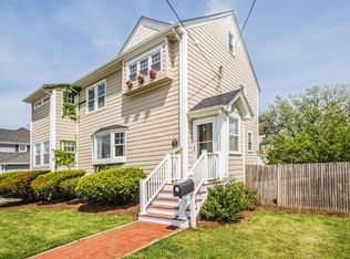 12 Narragansett Rd, Quincy, MA 02169