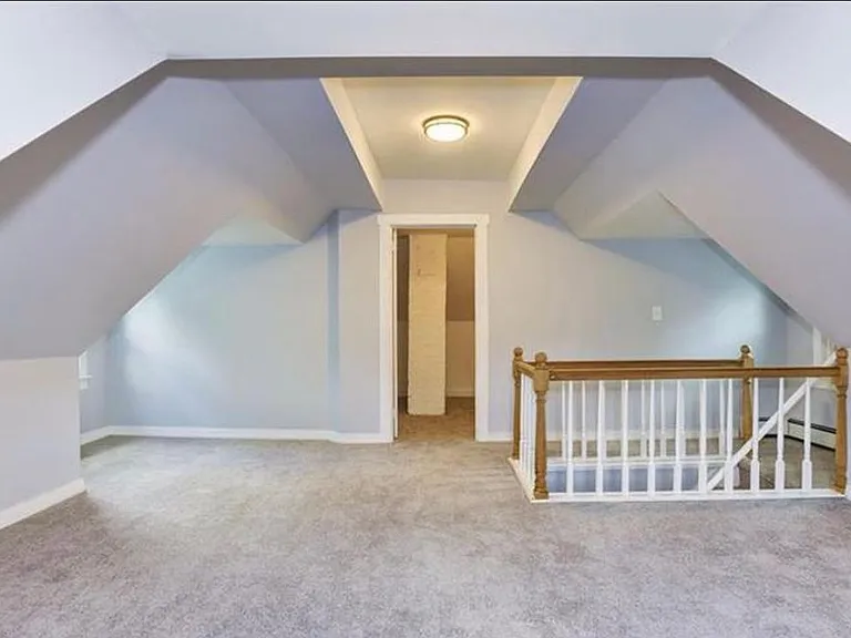 439 Park Ave — Photo 19