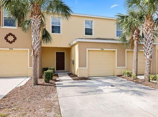 9960 Hound Chase Dr, Gibsonton, FL 33534