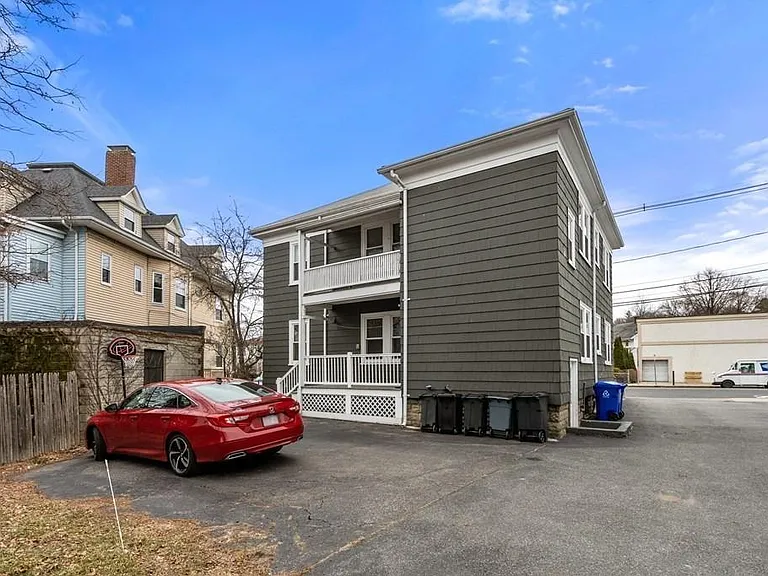 233 Faneuil St #2 — Photo 25