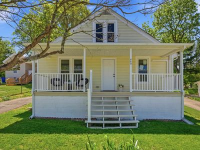904 Giles Rd, Blacksburg, VA, 24060