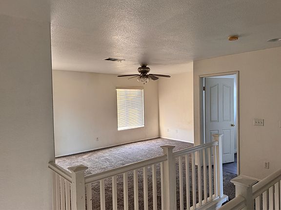 3rd image of 14031 Crystal St