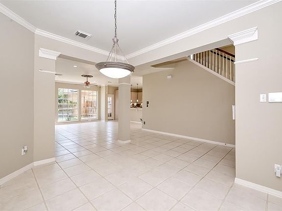 5th image of 1314 Red Oak Ct