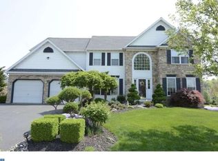 184 Valley Dr, Reading, PA 19606