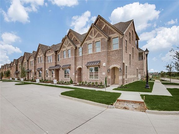 2nd image of 4122 Shavano Dr
