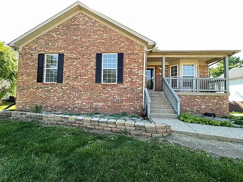197 Woodfield Cir Photo 1