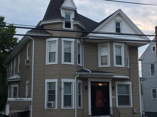 422 N Main St #A, Bernville, PA 19506