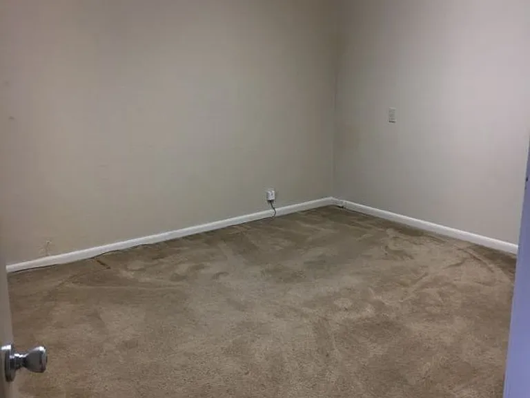 606 S Trenton St #23 — Photo 7
