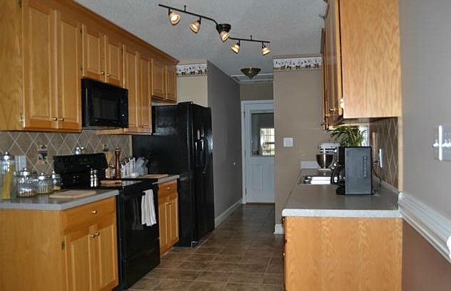 2nd image of 3622 Lee Moore Rd