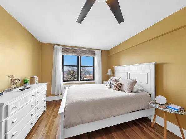 7259 Shore Road image 1 of 10