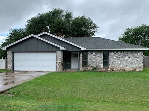 1st image of 600 Shady Grove Dr