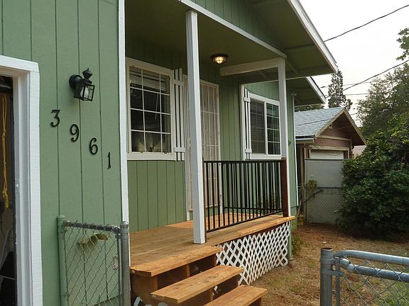 4th image of 3961 La Mesa Ave