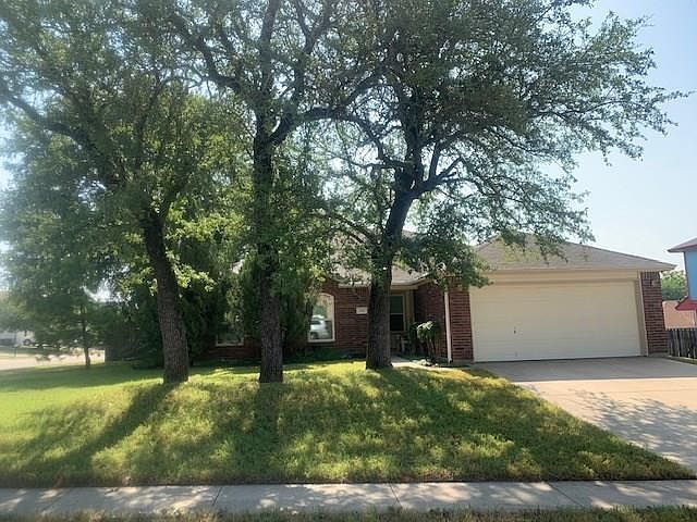 1st image of 2301 Darwin Cir