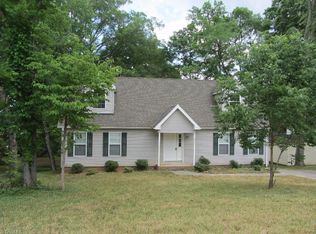 314 S 3rd Ave, Mayodan, NC 27027