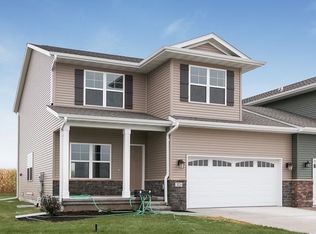 320 Sunset Pl, North Liberty, IA 52317