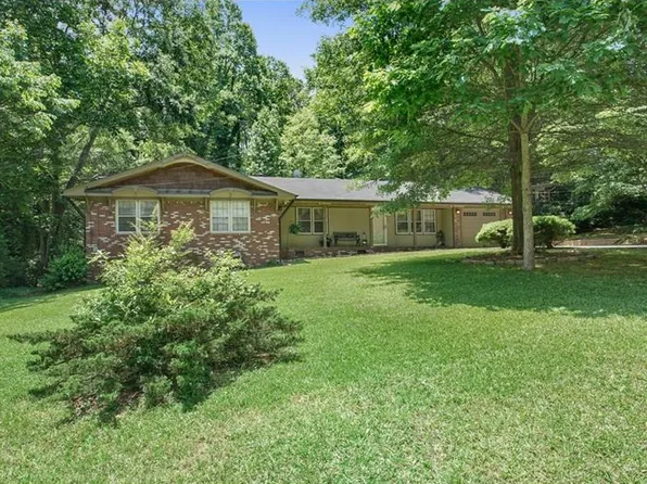 2186 Dering Cir, Atlanta, GA 30345