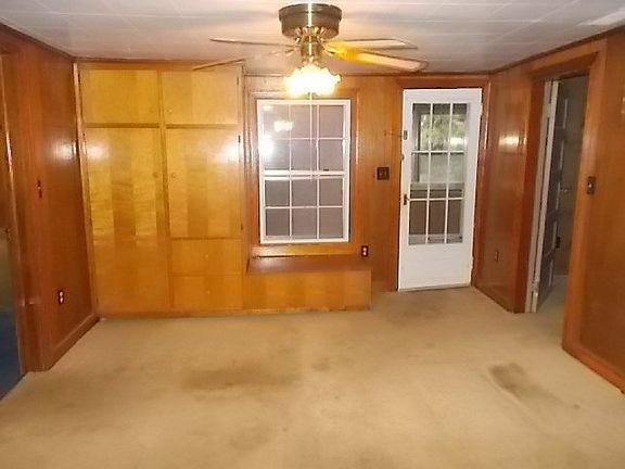 2nd image of 8641 Fairystone Park Hwy