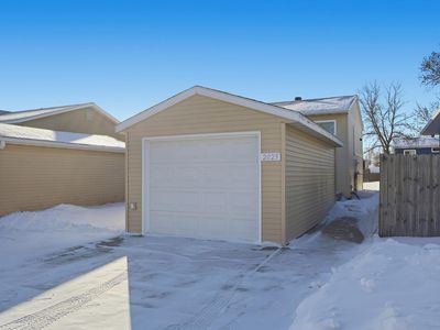 2025 5th Ave E, West Fargo, ND, 58078