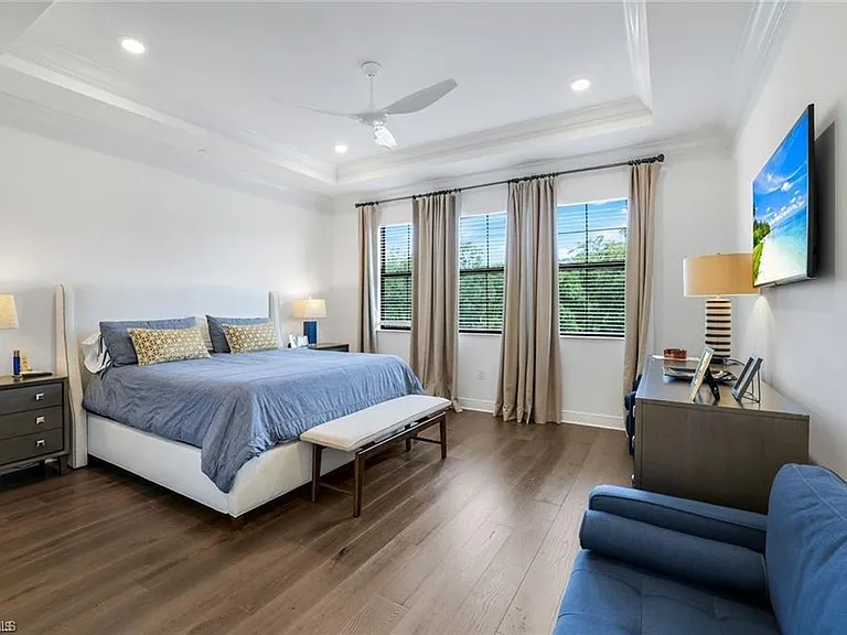 16374 Viansa Way #302 — Photo 9