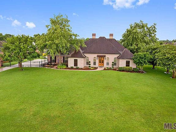 2nd image of 39467 Bradbury Ln