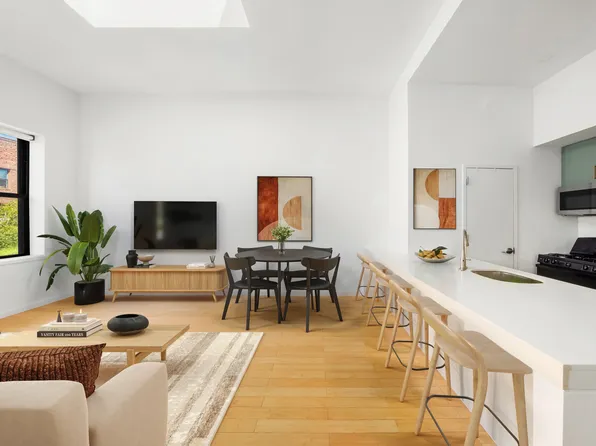 118 Greenpoint Avenue image 1 of 11