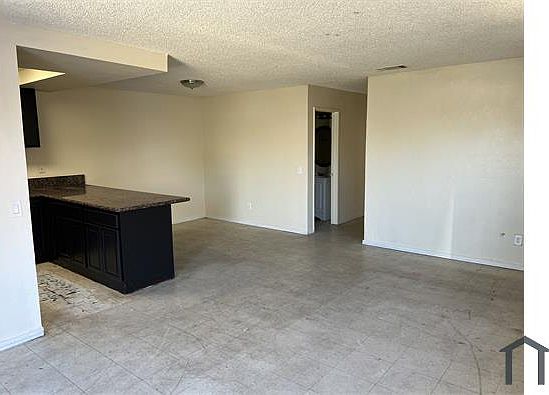 5th image of 33299 Navajo Trl