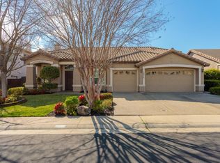 2924 Cameron Dr, Rocklin, CA 95765
