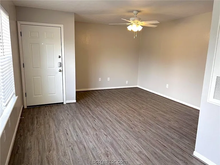 625 W Ridge Dr — Photo 6