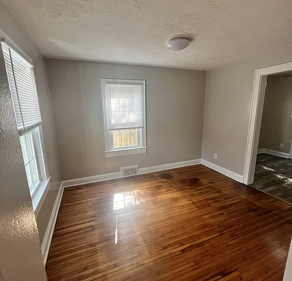 1219 East Dr — Photo 27