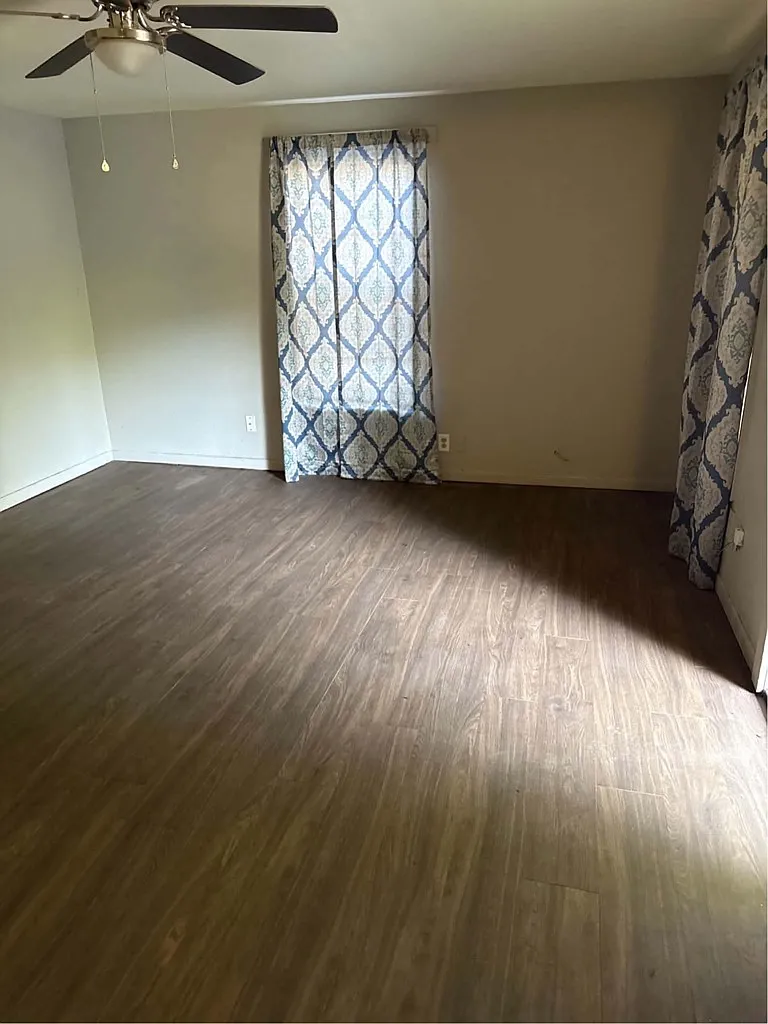Charming 2-Bedroom Home in Athens, TX — Photo 2