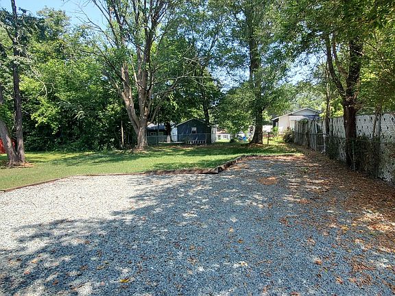 2nd image of 3709 Dawson Ave