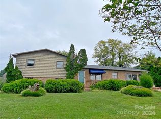 4334 Coble Ln, Hudson, NC 28638