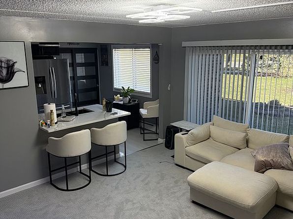 9870 Cordoba Ct APT 1B
