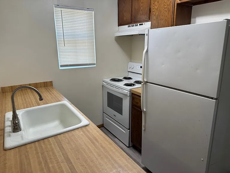 815 N Adams St #1 — Photo 3