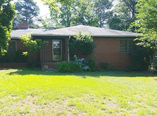 1613 Candler Rd, Gainesville, GA 30507