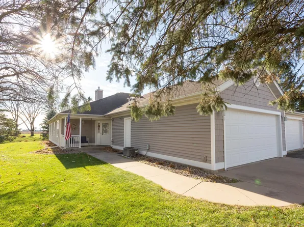 102 Idle Hour Ct, Wabasha, MN 55981