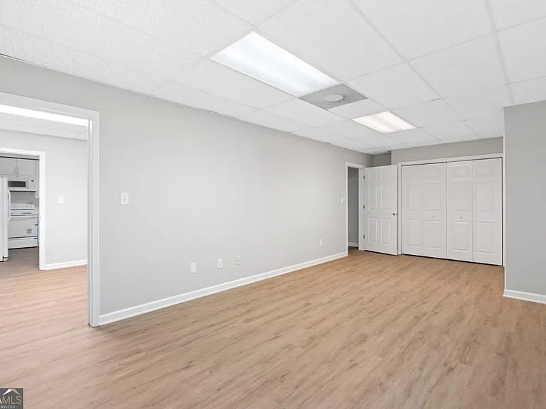 3418 Rose Arbor Ct #B — Photo 18