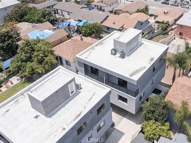 1571 Ricardo — Photo 29