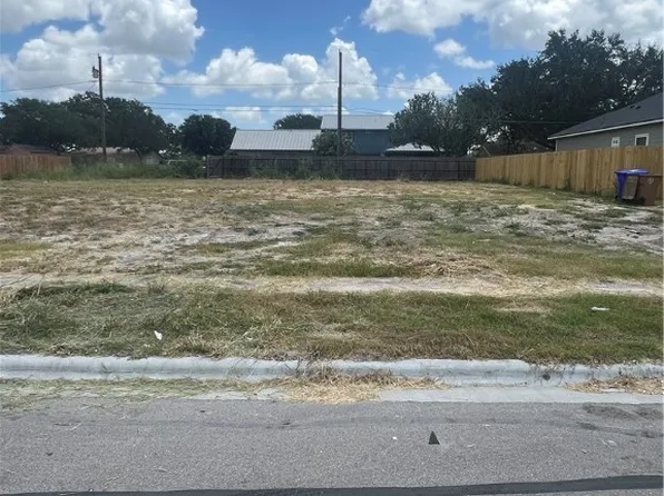3622 Rebecca Dr, Corpus Christi, TX 78410