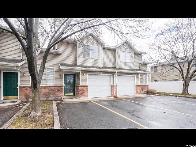 1st image of 830 E Arcadia Green Way