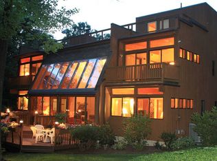 48 Ferret Ln, Bridgewater, CT 06752