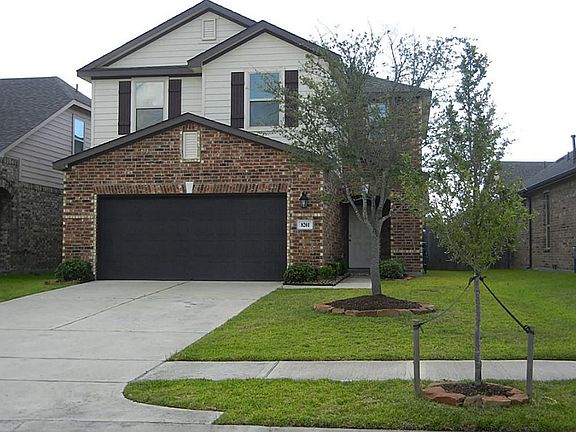 3rd image of 8201 E Pine Creek Bnd